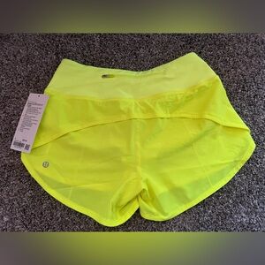 Lululemon Speed Up Mid-Rise Lined Short 4”